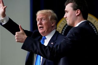 Reakce na zastřelení Kirka dokazují rozdělení mezi politiky v Americe - Seznam Zprávy